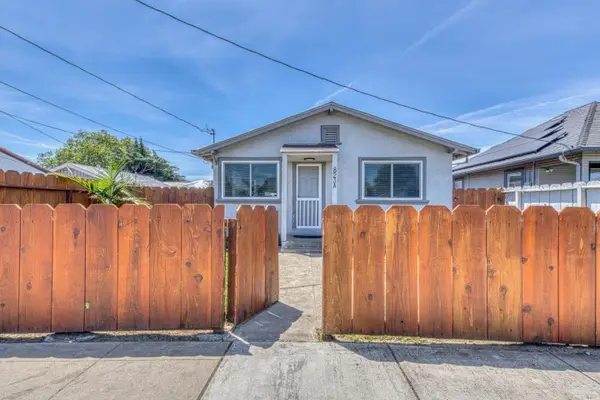 823 Central Avenue, Hollister, CA 95023