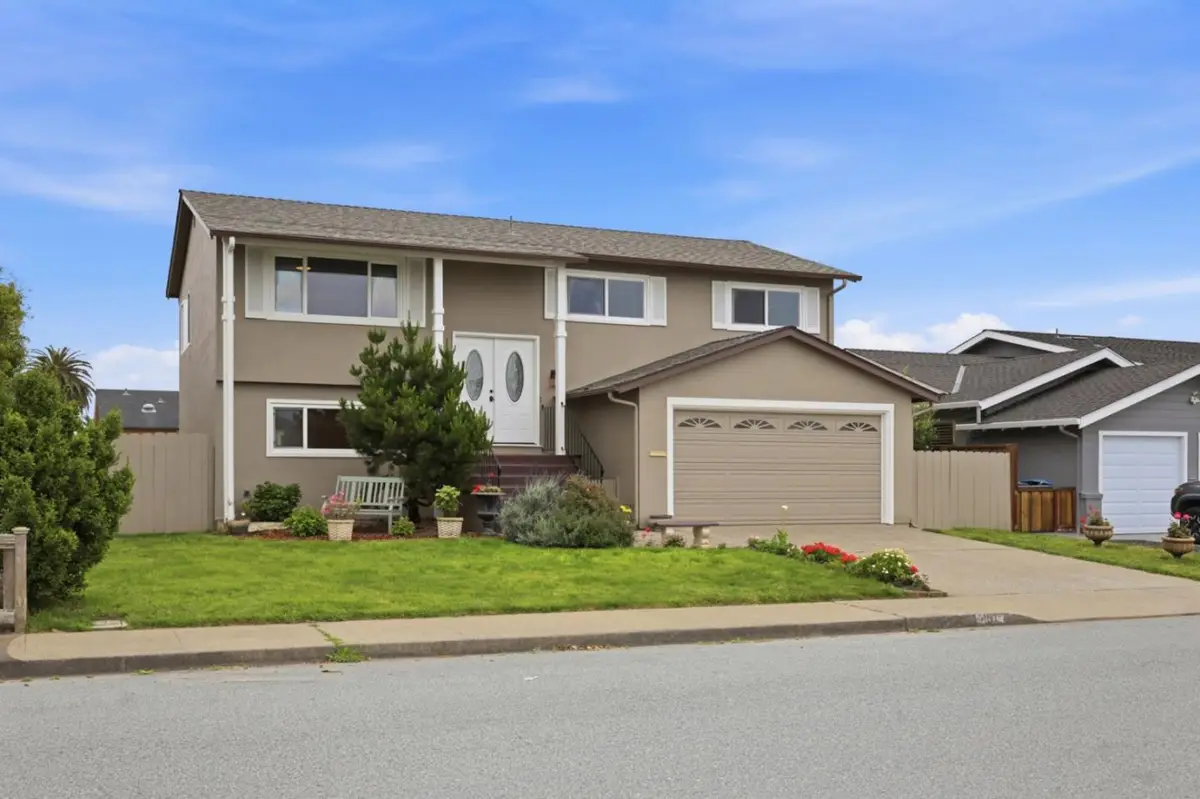 407 Saint Joseph Avenue, Half Moon Bay, CA 94019 - #1