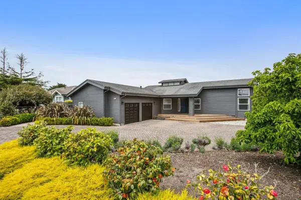 405 Kelly Avenue, Half Moon Bay, CA 94019