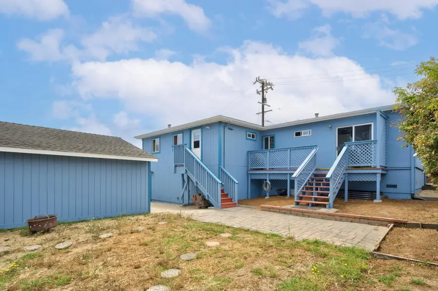 3076 Sunset Avenue, Marina, CA 93933 - #3
