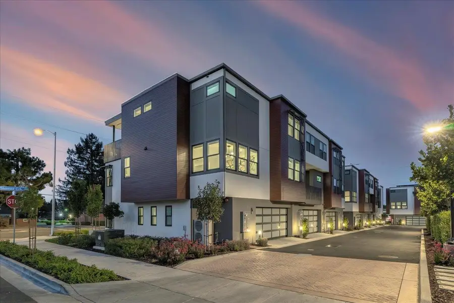 22540 Stevens Creek Boulevard, Cupertino, CA 95014 - #3