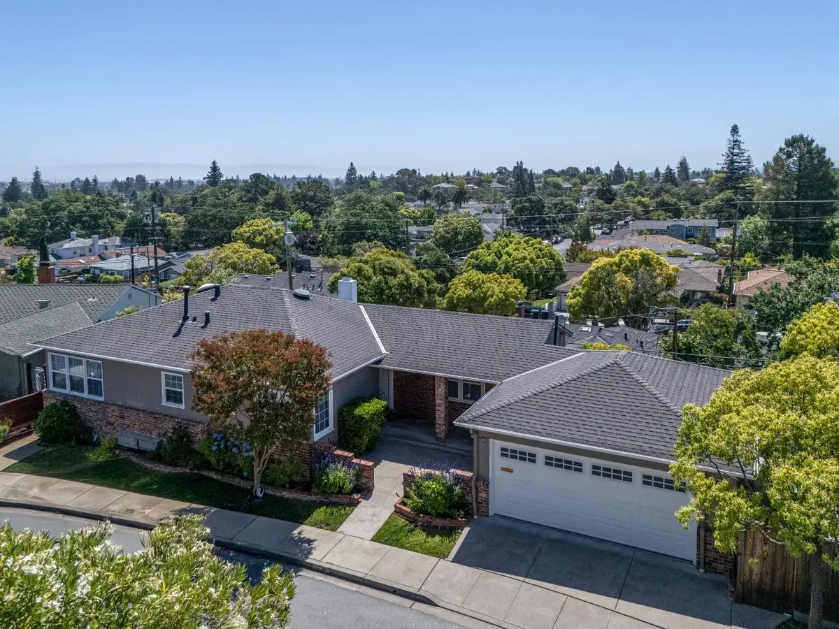 1029 Lupin (lower) Way, San Carlos, CA 94070 - #1