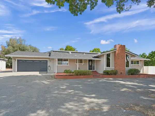 2045 Jefferson Drive, Gilroy, CA 95020