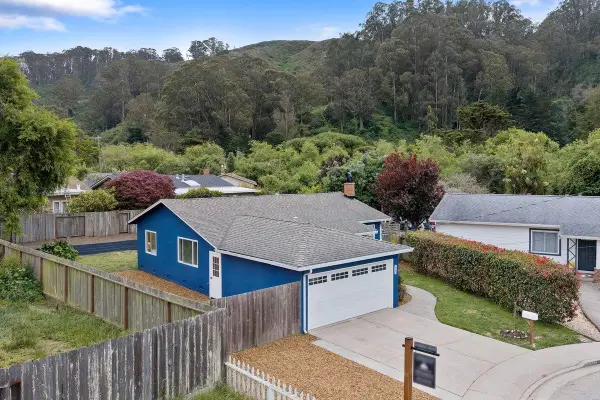 1336 Avila Court, Pacifica, CA 94044