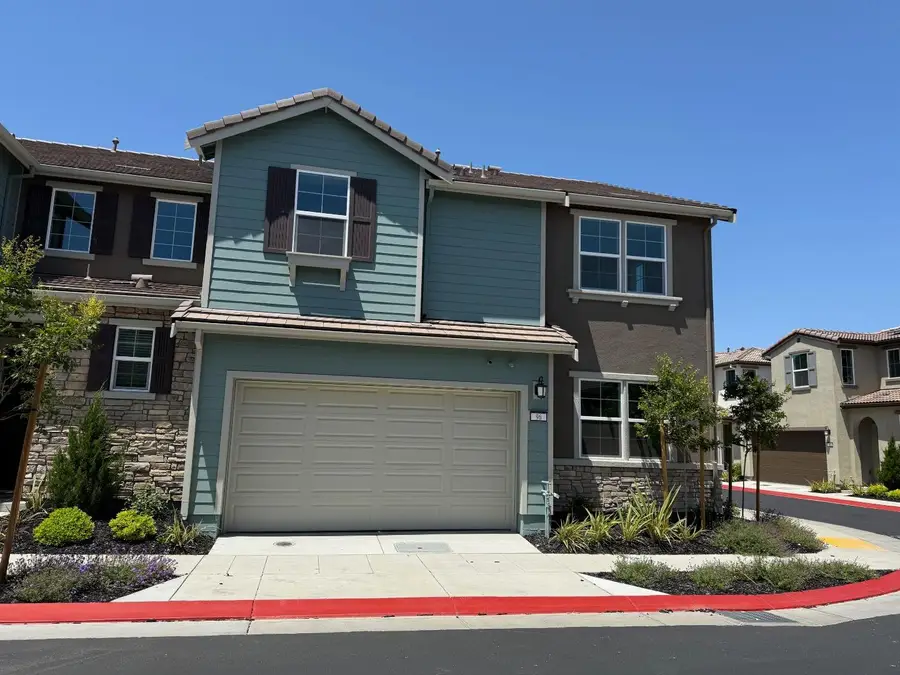 96 E Frost Drive, Tracy, CA 95391 - #2