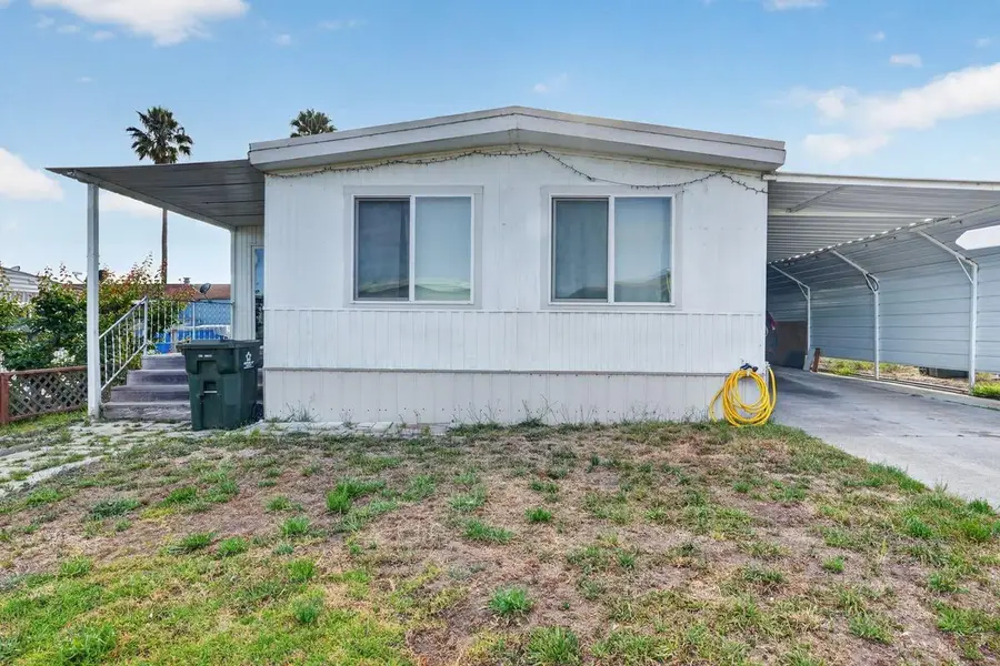 255 E Bolivar #39, Salinas, CA 93906 - #2