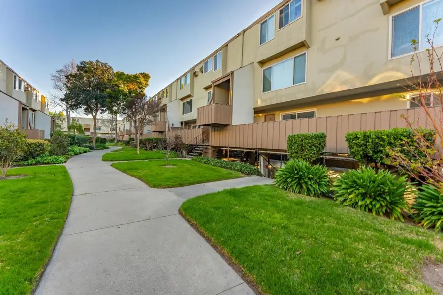 410 Auburn Way #19, San Jose, CA 95129 - #2