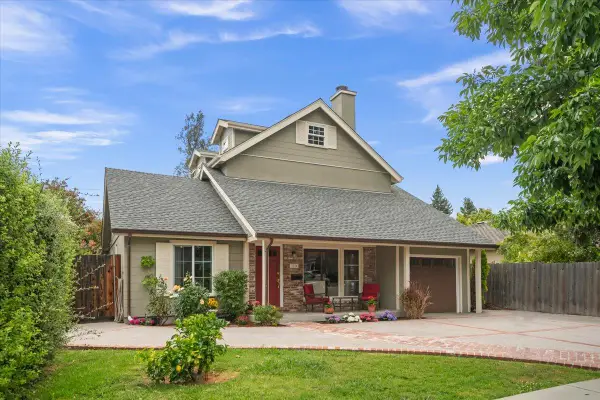 1745 Virginia Avenue, Redwood City, CA 94061