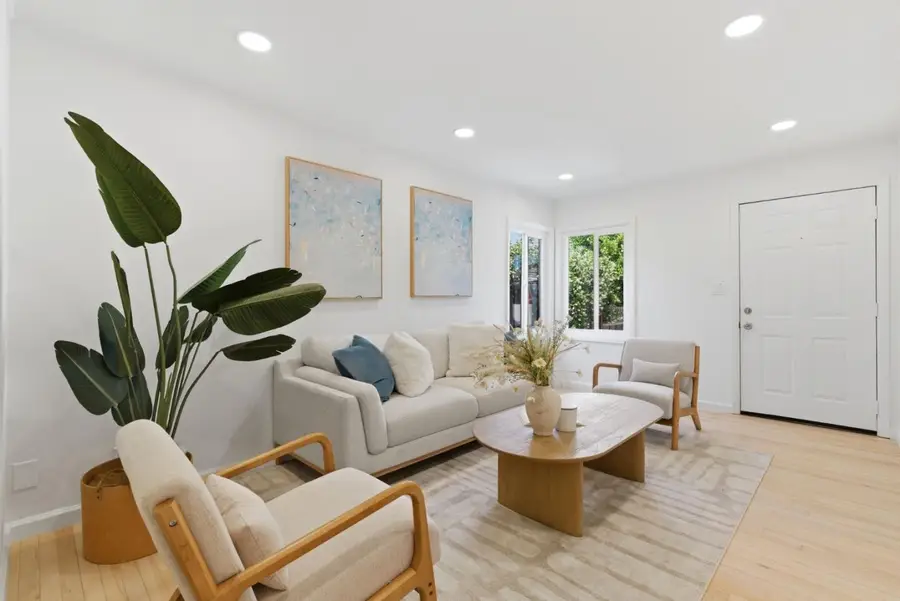 528 Macarthur Avenue, Redwood City, CA 94063 - #2