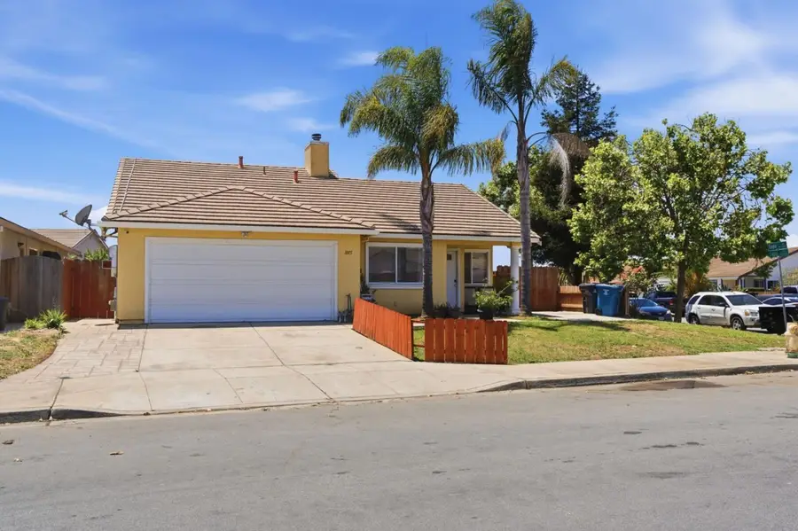 1015 Eagle Drive, Salinas, CA 93905 - #3