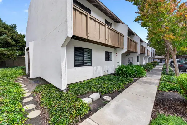 2201 Monroe Street #601, Santa Clara, CA 95050