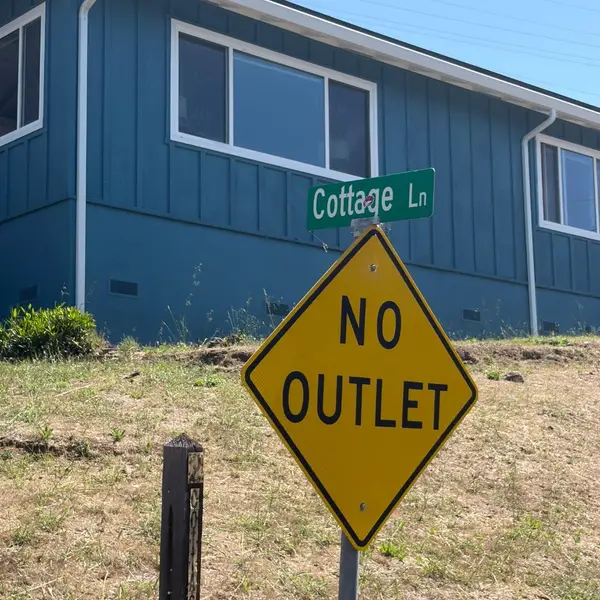 34 Cottage Lane, San Carlos, CA 94070