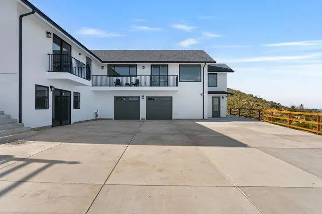 228 Pine Canyon Road, Salinas, CA 93908 - #3
