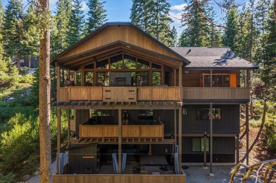 2366 Highlands Drive, South Lake Tahoe, CA 96150 - #2
