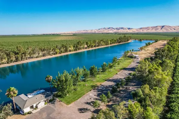 10037 Ca 33, Patterson, CA 95363
