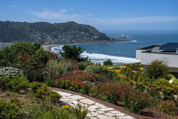 5 Ohlone Drive, Pacifica, CA 94044