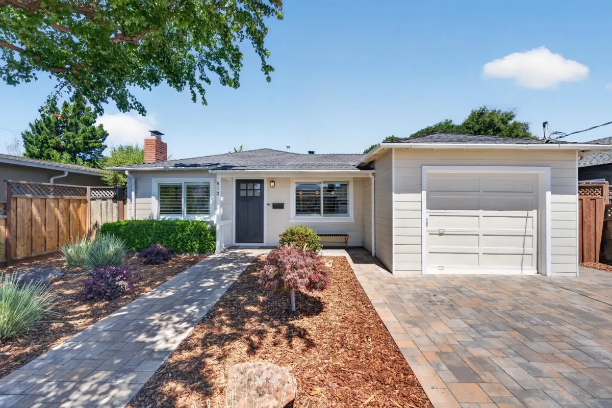 912 Montgomery Street, San Carlos, CA 94070 - #1