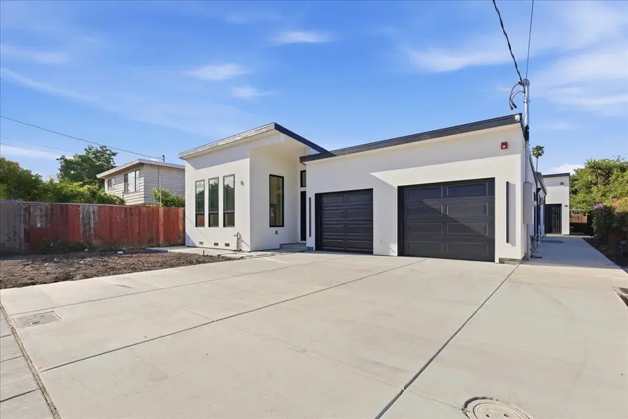8 Friendly Court, Redwood City, CA 94063 - #3