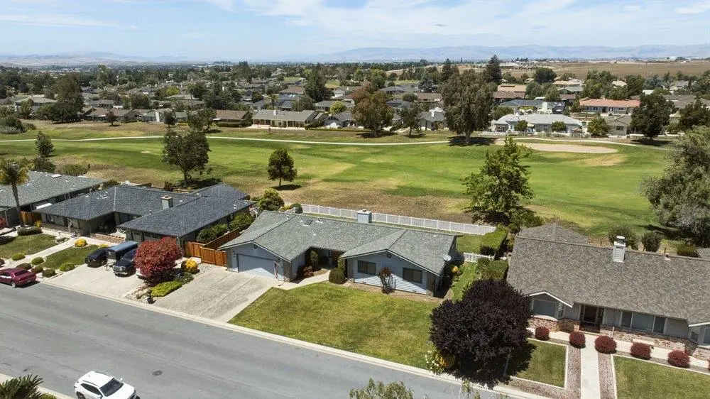 805 S Ridgemark Drive, Hollister, CA 95023 - #1