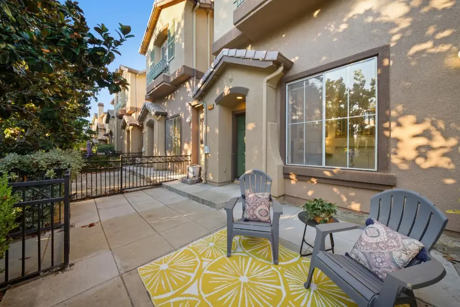3285 Vineyard Park Way, San Jose, CA 95135 - #2