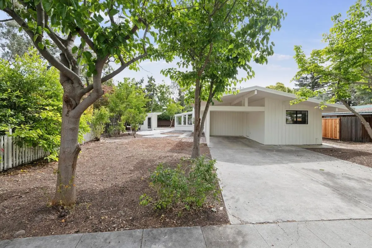 1046 Metro Circle, Palo Alto, CA 94303 - #1