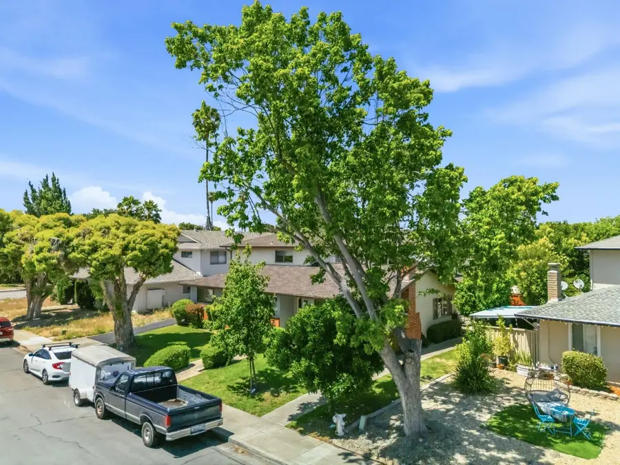 651 Belladonna Court, Sunnyvale, CA 94086 - #3
