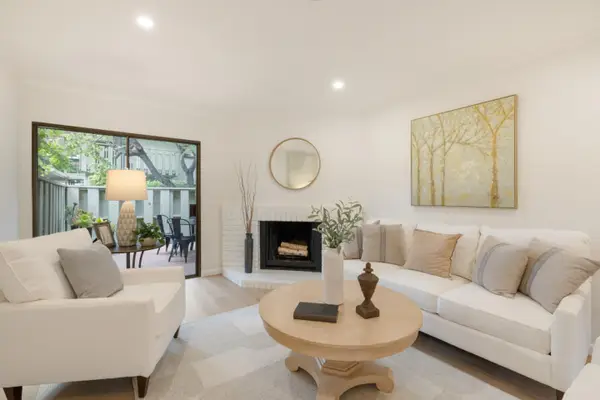 1070 Mercedes Avenue #12, Los Altos, CA 94022