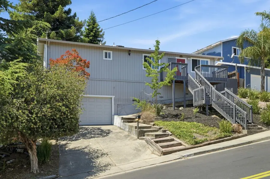 617 Pebble Drive, El Sobrante, CA 94803 - #2