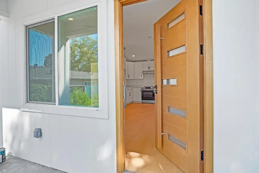 374 S 21st Street, San Jose, CA 95116 - #3