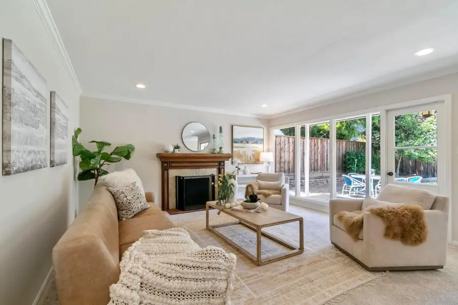 2766 Massachusetts Avenue, Redwood City, CA 94061 - #3