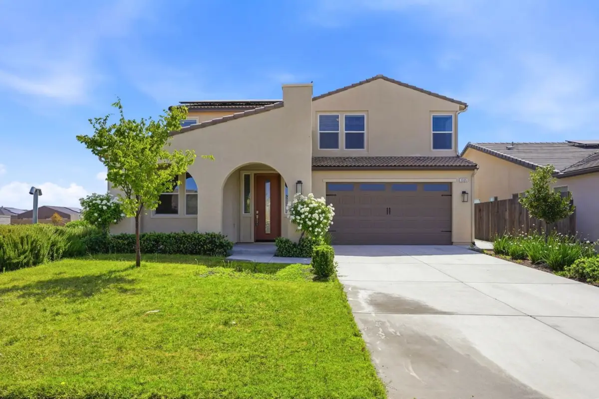 3335 Las Rosas Avenue, Clovis, CA 93619 - #1