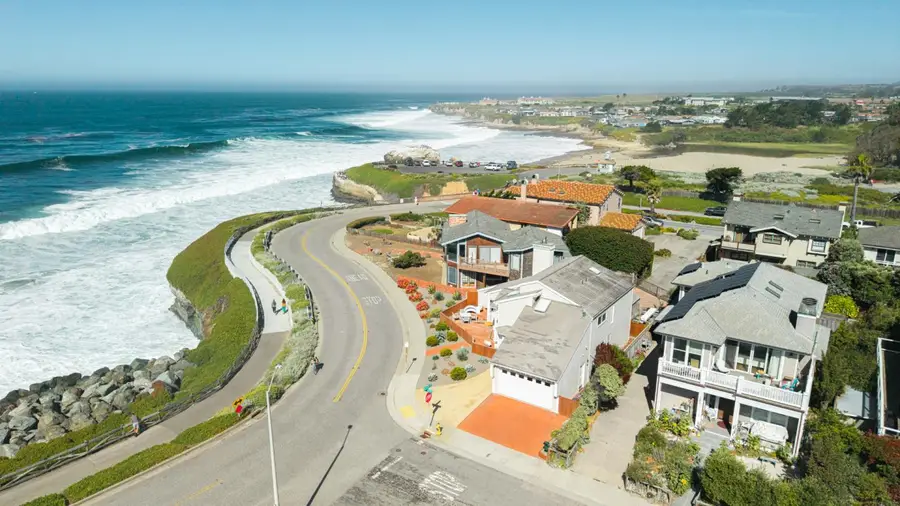 2302 W Cliff Drive, Santa Cruz, CA 95060 - #2