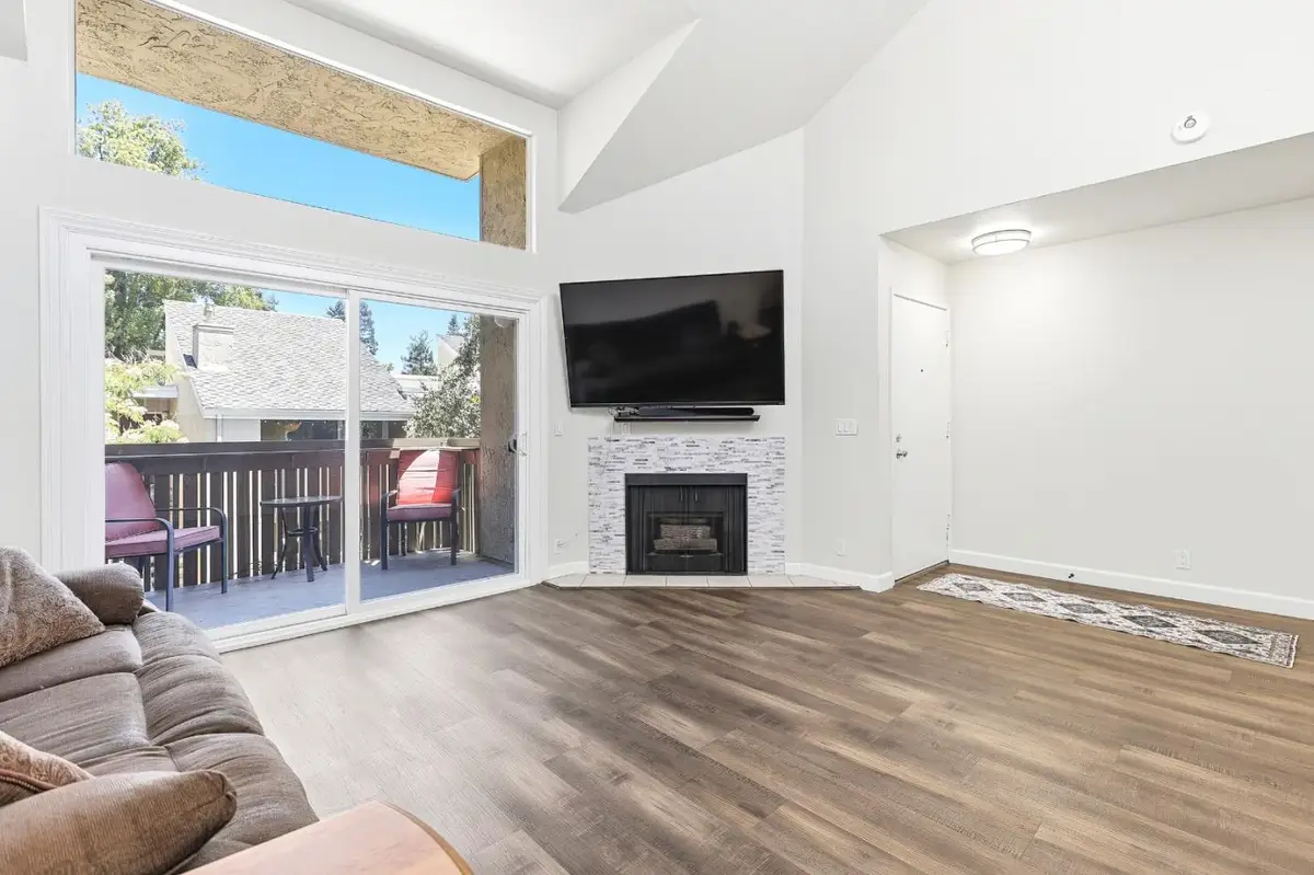 1485 De Rose Way #218, San Jose, CA 95126 - #1