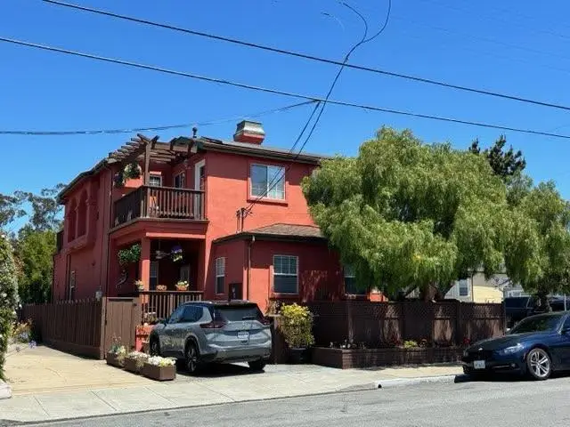 387 Ocean Avenue, Monterey, CA 93940 - #3