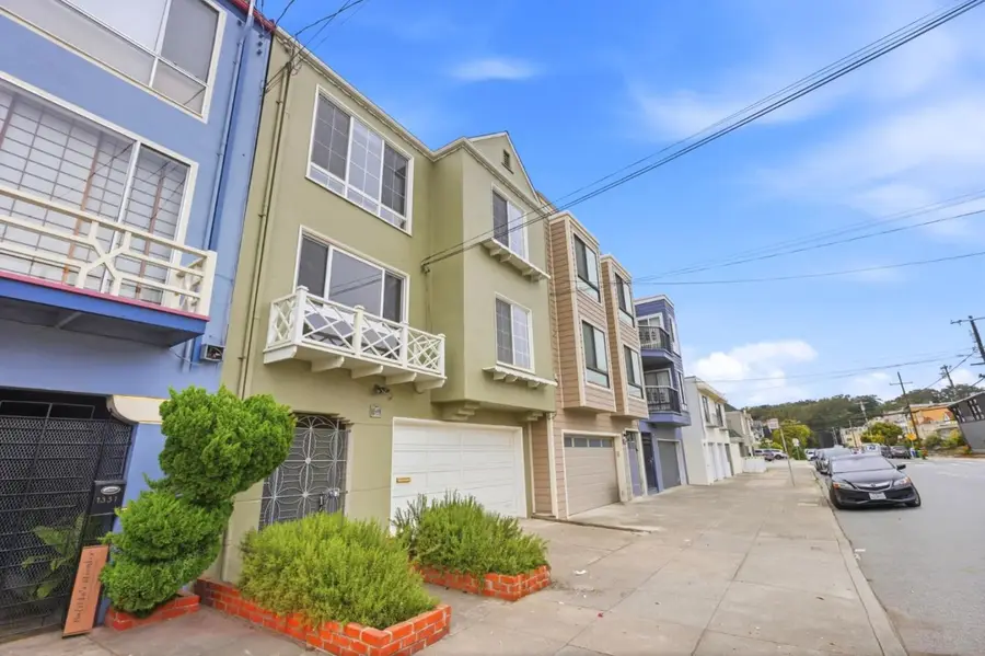 1325-1327 42nd Avenue, San Francisco, CA 94122 - #3
