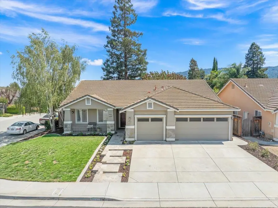 1050 Violet Way, Gilroy, CA 95020 - #3