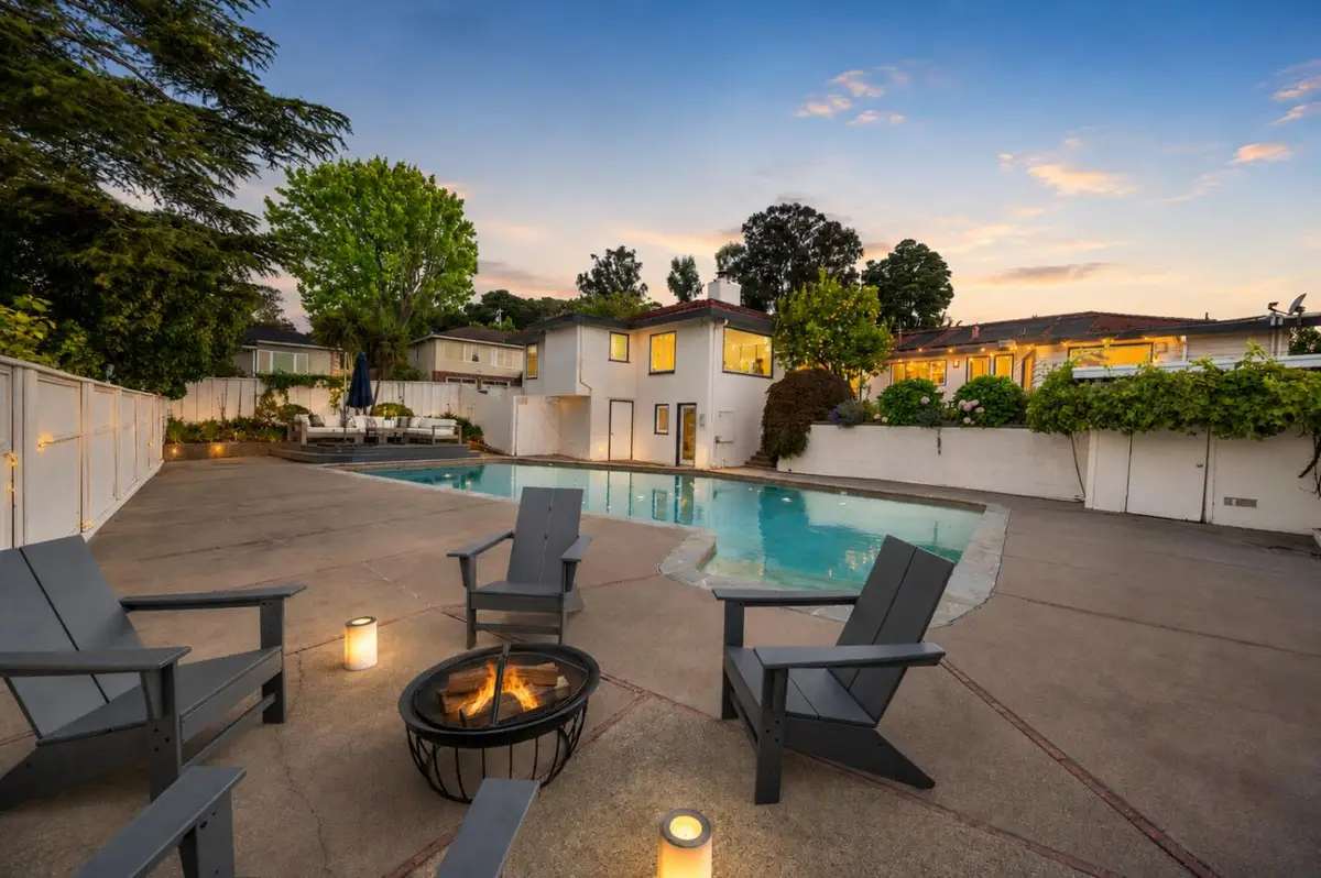 2550 Hayward Drive, Burlingame, CA 94010 - #1