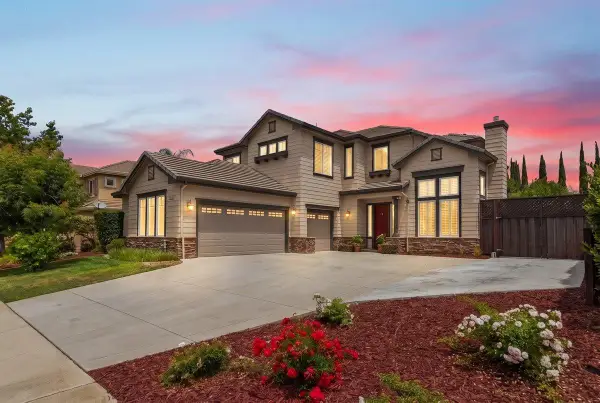 18320 Serra Avenida, Morgan Hill, CA 95037
