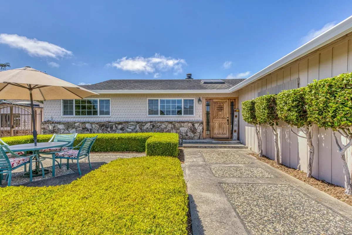 15460 Oak Hills Drive, Salinas, CA 93907 - #1
