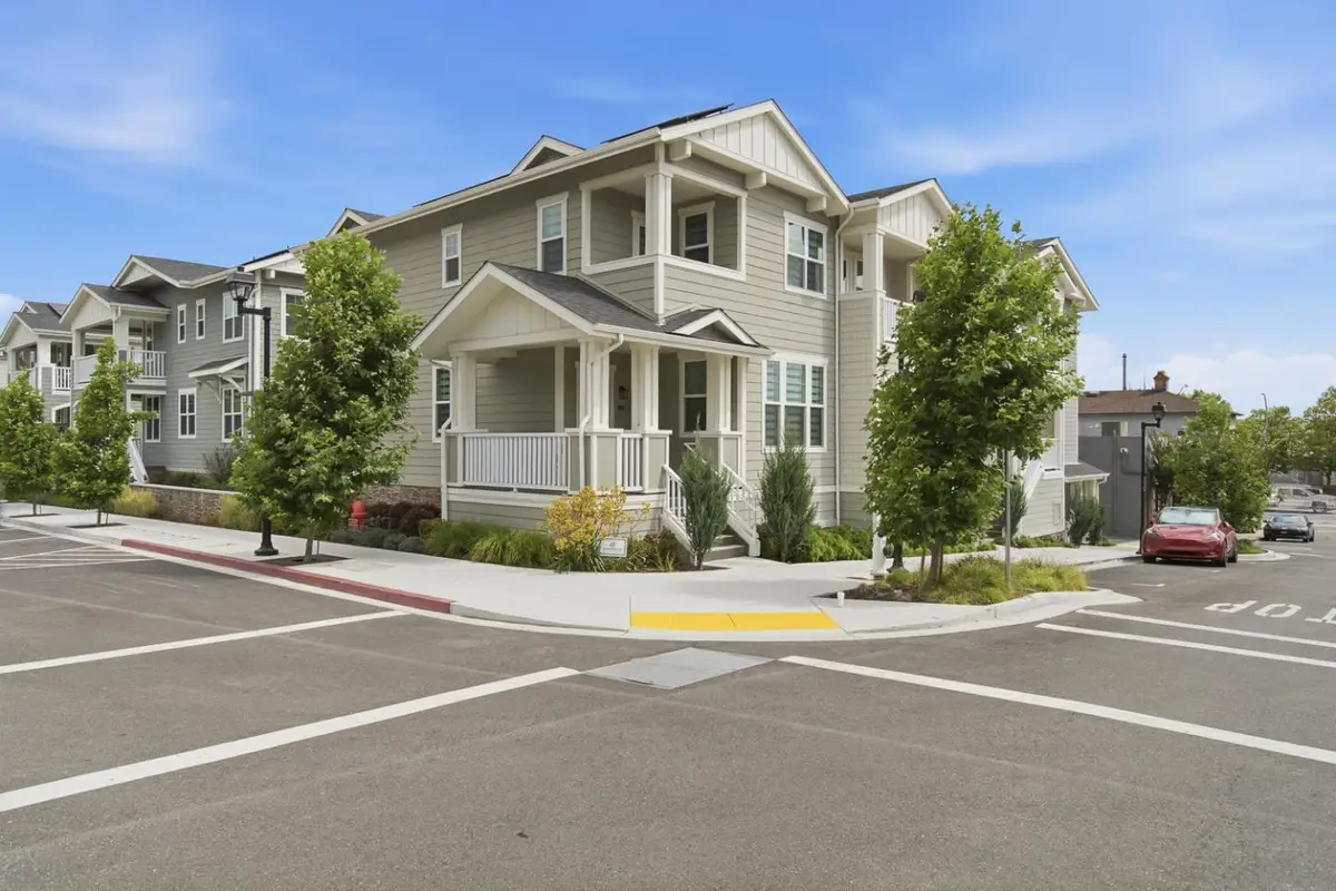 888 Broadway, Belmont, CA 94002 - #1