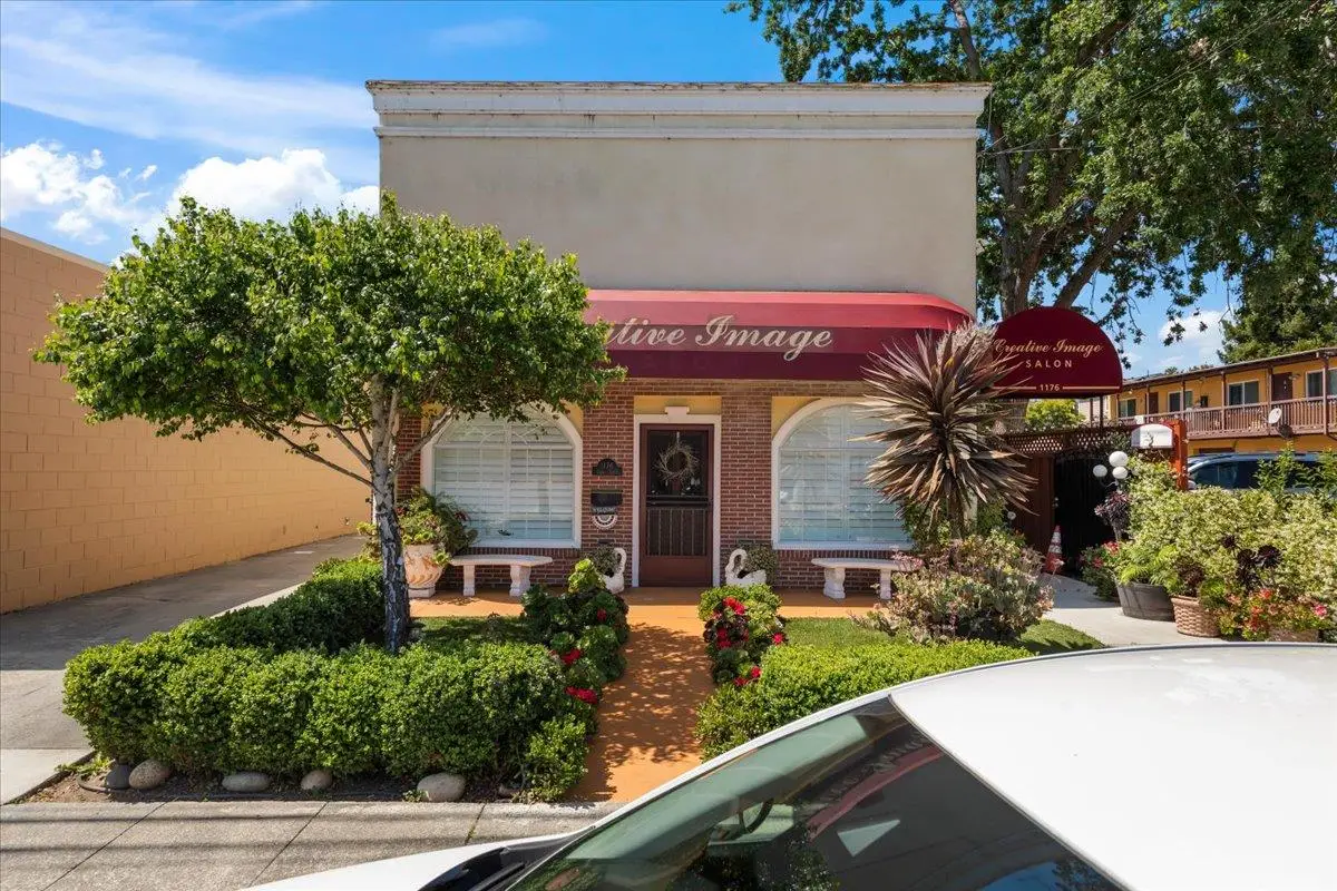 1176 Laurel Street, San Carlos, CA 94070 - #1