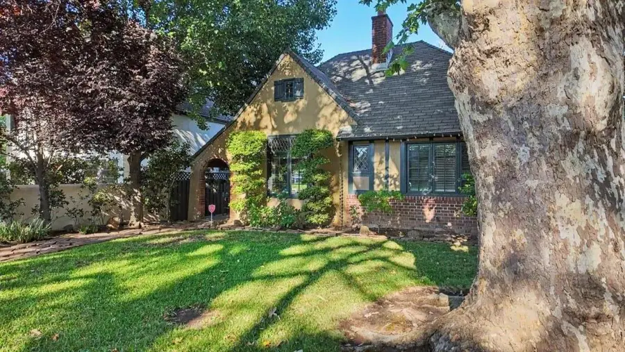 1303 39th Street, Sacramento, CA 95816 - #2