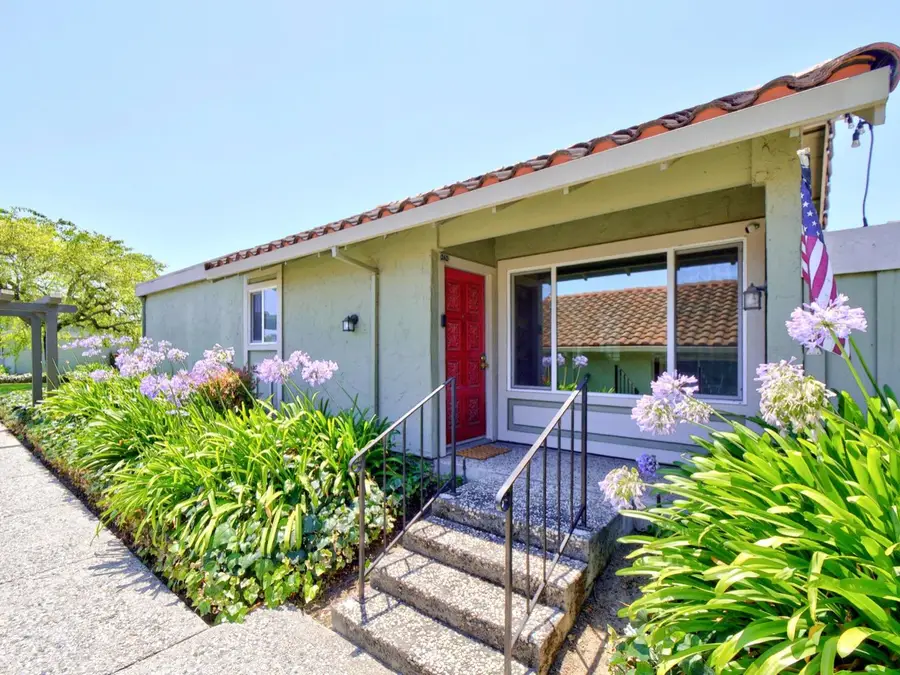 262 Crestview Drive, Watsonville, CA 95076 - #2