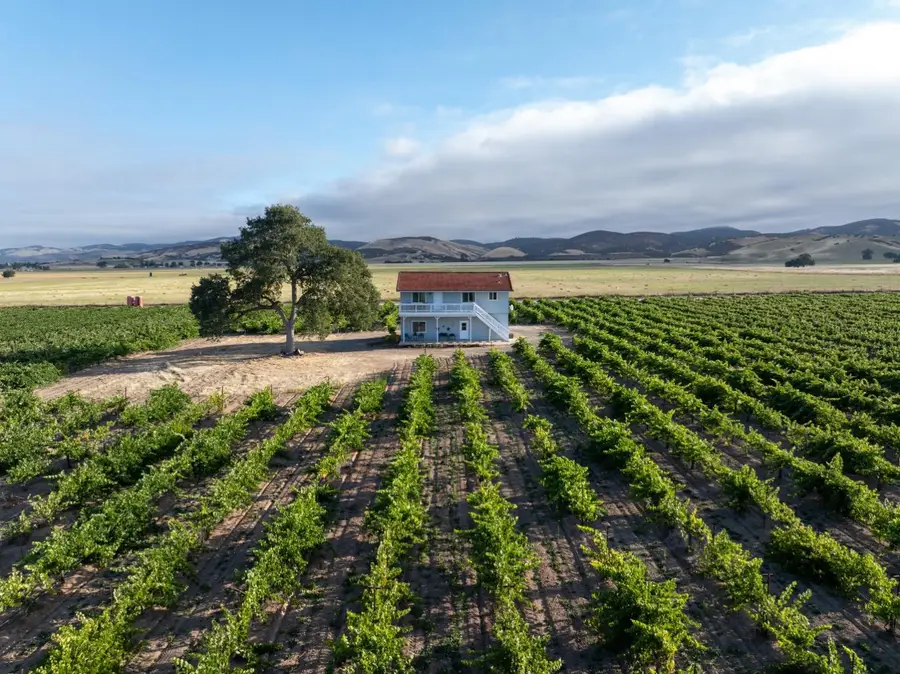 68277 Jolon Road, Bradley, CA 93426 - #2