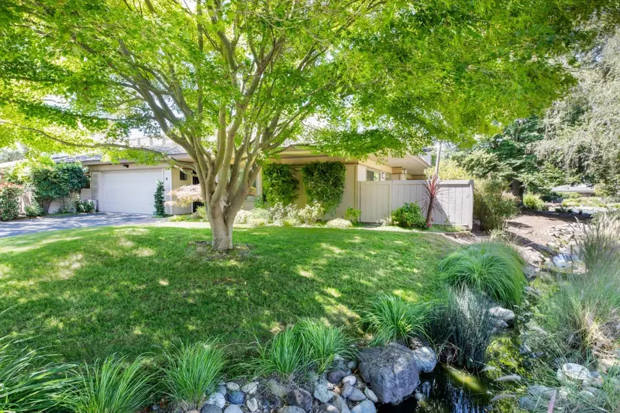 6 Bay Tree, Los Altos, CA 94022 - #2