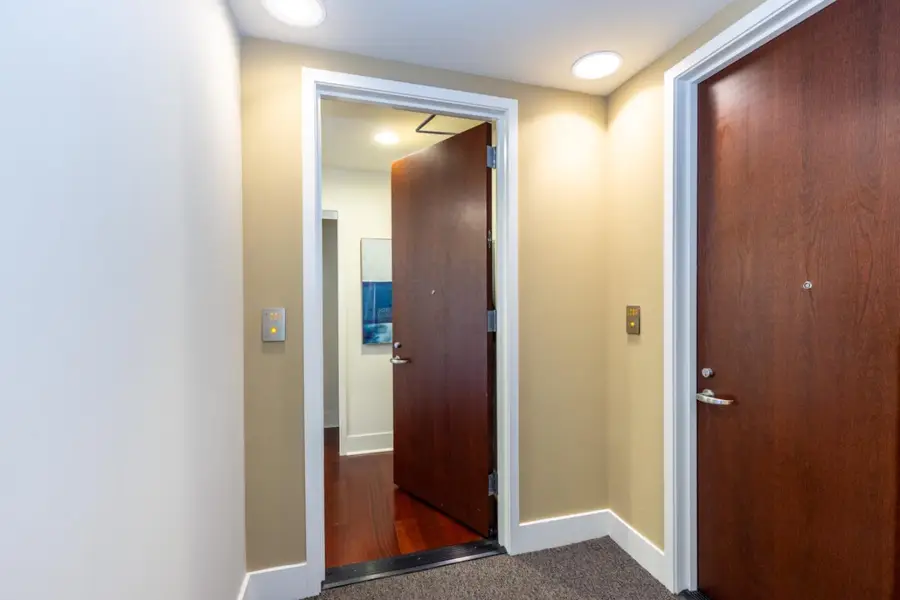 88 E San Fernando Street #1706, San Jose, CA 95113 - #2