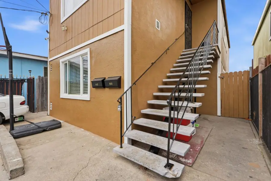 642 Douglas Avenue, Oakland, CA 94603 - #2
