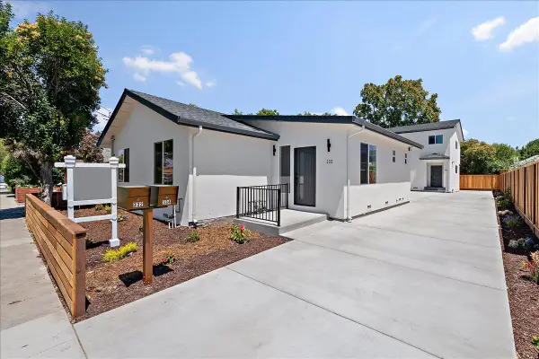 Address Withheld By Seller, Sunnyvale, CA 94085