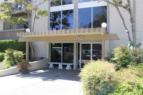 710 Mariners Island Boulevard #108, San Mateo, CA 94404