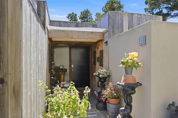 24520 Outlook Drive #17, Carmel, CA 93923